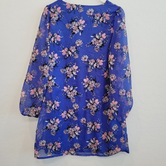 💕 Charlotte Russe Cobalt Blue Floral Shift Dress Women's Size Medium - Picture 5 of 13